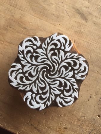 Multi Wavy Leaf Mandala, hand carved Indian wood printing block; textile stamp; pottery stamp,