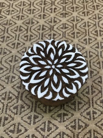 Flakes Mandala, Round Hand Carved Indian Wooden Stamp, Wood Block for Textile Fabric Stamping Henna Pottery DIY