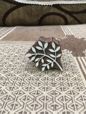 Indian Leaf Bunch Wooden Printing Block Stamp: Nature's Grace in Indian Artistry, hand carved Indian block; textile stamp; pottery stamp,