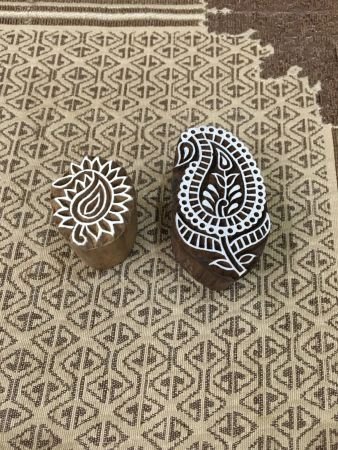 Paisley Pair pottery stamp ceramic mold scrapbooking tjap batik printing floral carved stamps.