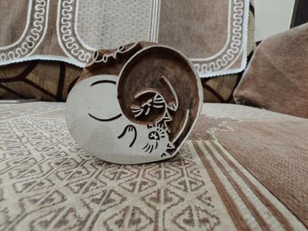 Loving Cat In Fengshui Heart pottery stamp ceramic mold scrapbooking tjap batik printing floral carved stamps.