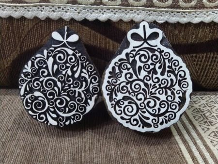 Positive & Negative Pair Of Detailed Christmas Bauble, hand carved Indian wood printing block; textile stamp; pottery stamp,